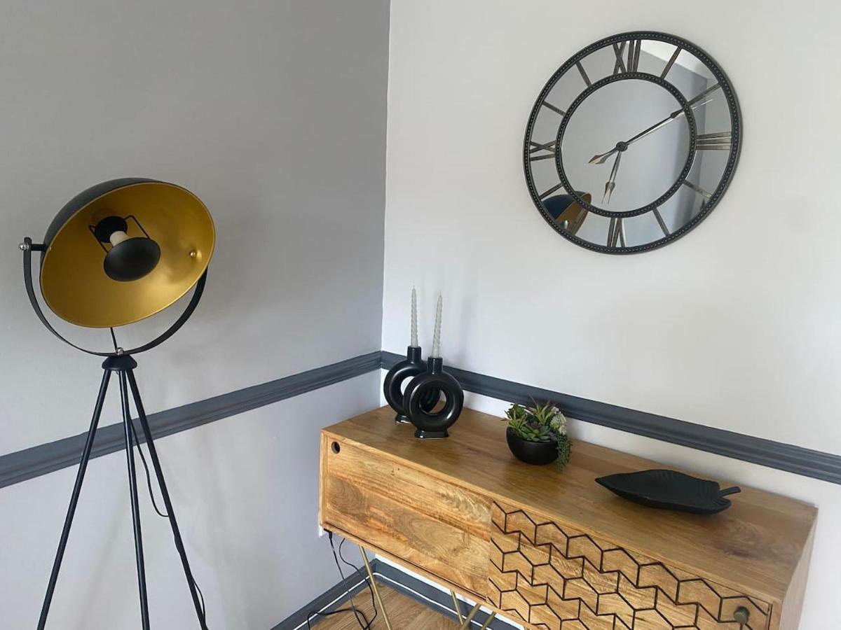 Suburban 2-Bed, Entire Home, Free Parking, Maidstone, Kent Uk Boxley Eksteriør billede